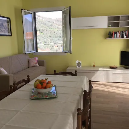 Casa Bea Con Piscina E Giardino * Caravonica