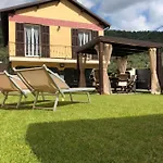 Casa Bea Con Piscina E Giardino Caravonica