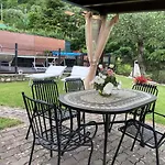 Hébergement de vacances Casa Bea Con Piscina E Giardino *