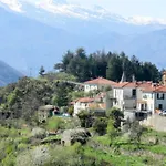 Casa Bea Con Piscina E Giardino Hébergement de vacances *