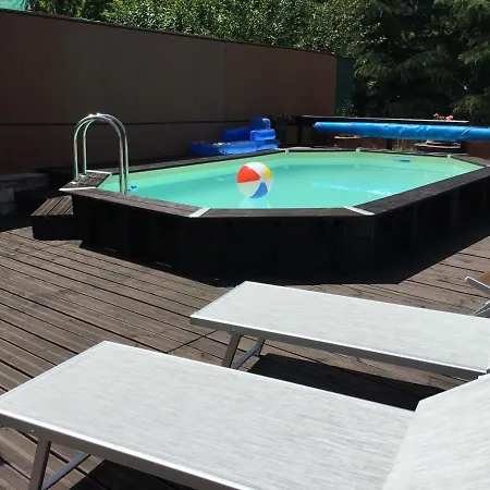 Casa Bea Con Piscina E Giardino בית נופש Caravonica