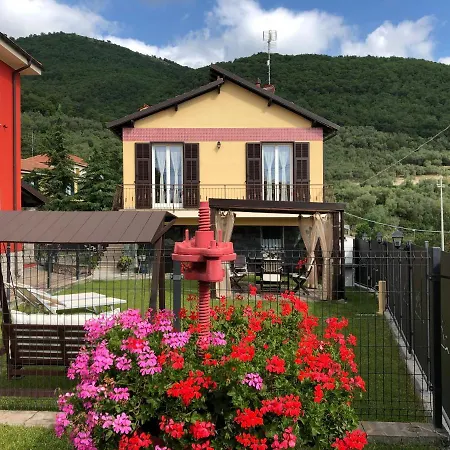 Prázdninový dům Casa Bea Con Piscina E Giardino *