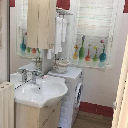 Casa Bea Con Piscina E Giardino Casa vacanze Caravonica