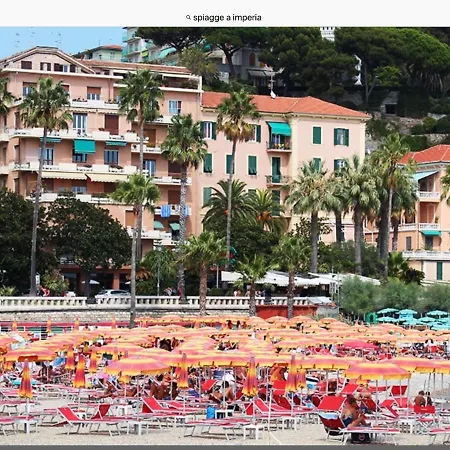 Casa Bea Con Piscina E Giardino Caravonica
