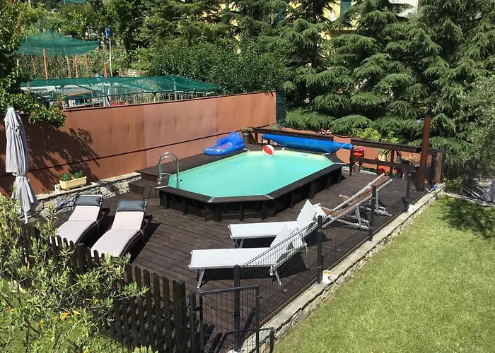Casa de Férias Casa Bea Con Piscina E Giardino
