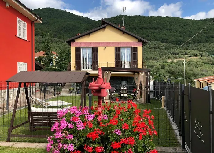 Vakantiehuis Casa Bea Con Piscina E Giardino *